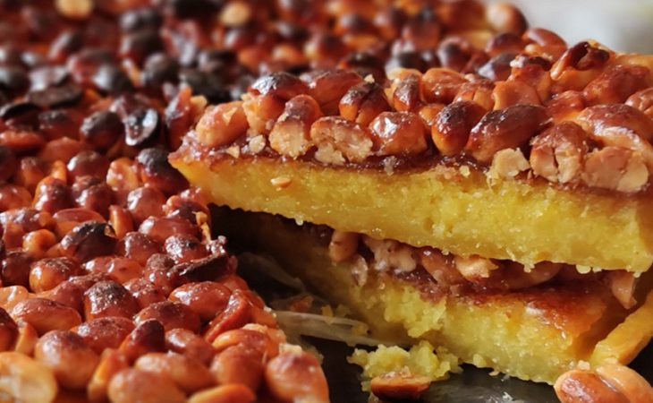 Tarte de Amendoim caramelizada fofa e deliciosa