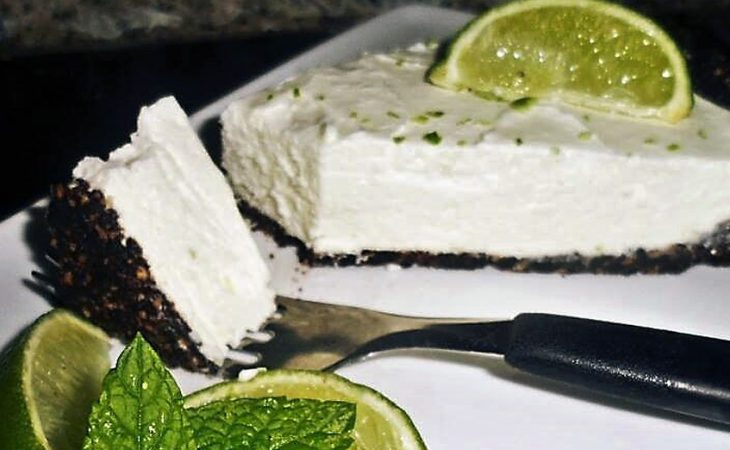Tarte de lima e oreo cheia de sabor