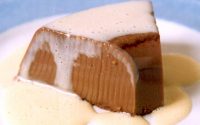Pudim de Chocolate com Creme Inglês