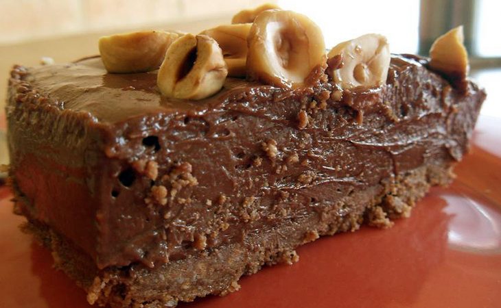 Cheesecake de Chocolate e Avelãs delicioso