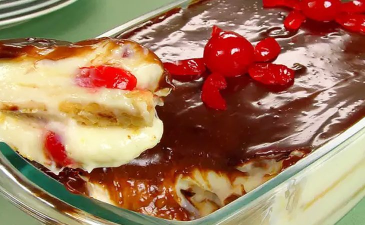 Pavê com cereja e creme de Nutella cheio de sabor