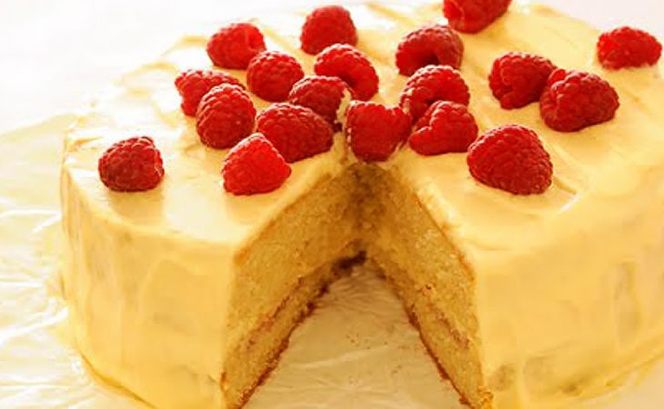 Bolo de Framboesa e Baunilha muito saboroso