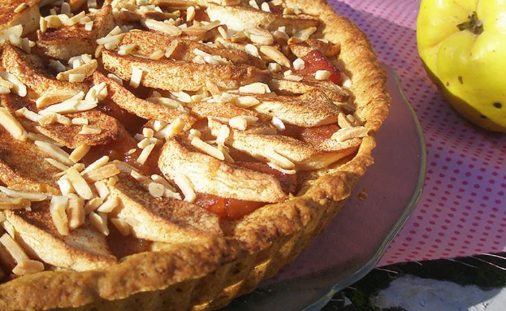 Tarte de Marmelo e Maçã com Amêndoas muito saborosa