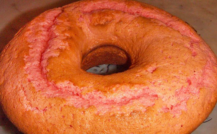 Bolo Cor de Rosa muito Fofinho e Delicioso