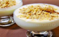 Peras Caramelizadas com Iogurte (Caramelized pears with yogurt)