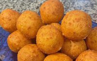 Bolinhas de Queijo Deliciosas | Só 3 Ingredientes