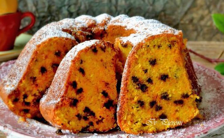 Bolo de Cenoura com Gotas de Chocolate