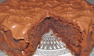 Bolo de Mousse de Chocolate Instantânea