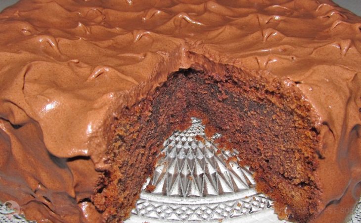 Bolo de Mousse de Chocolate Instantânea