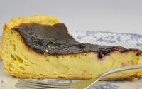 Tarte de Queijo com Doce de Mirtilo