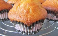 Muffins Fofos de Baunilha com Iogurte