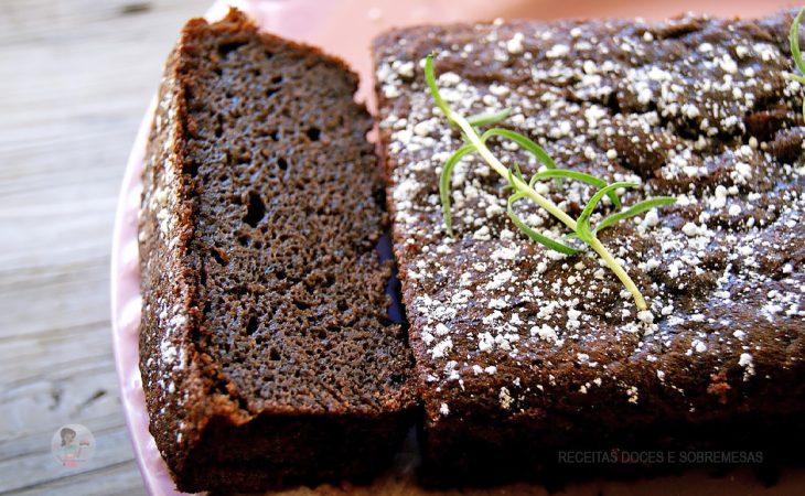 Bolo de Feijão Preto e Chocolate