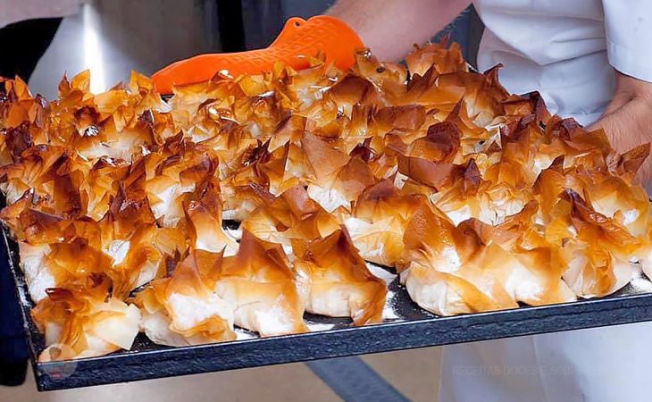 Receita de Massa Filo Recheada com Doce de Ovos