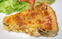Quiche de Frango e Salsichas