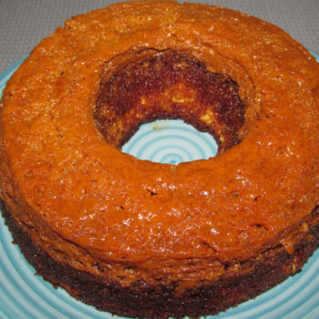🍰✨ Bolo de Caramelo de Estremoz — Duas Camadas, Um Só Encanto