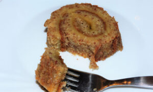✨ Torta de Amêndoa e Canela — Húmida, Aromática e Delicadamente Irresistível