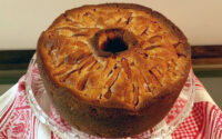 🍎🍰✨ Bolo de Iogurte e Maçã — Fofo, Húmido e Cheio de Sabor Caseiro